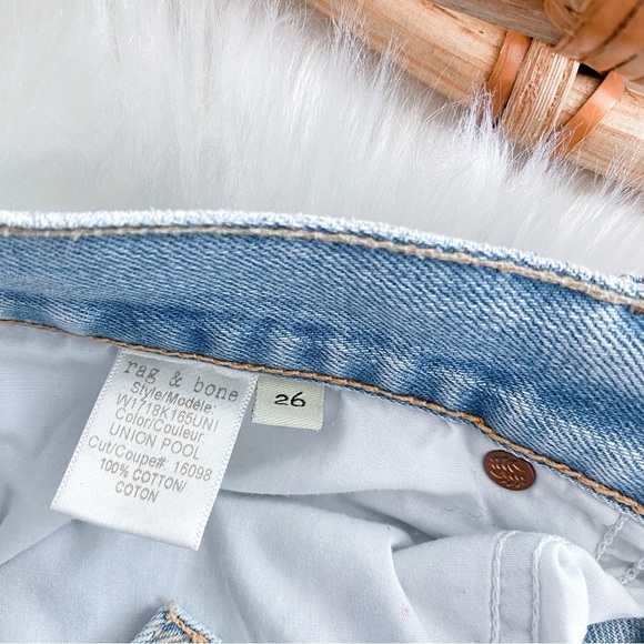 Rag & Bone Marilyn Jean in Union Pool Light Blue Distressed Raw Hem Fray 26 - Picture 8 of 13